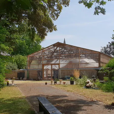 La Poudriere De Venant Holiday home *