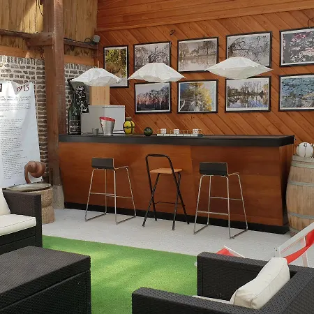 Ferienhaus La Poudriere De Venant *